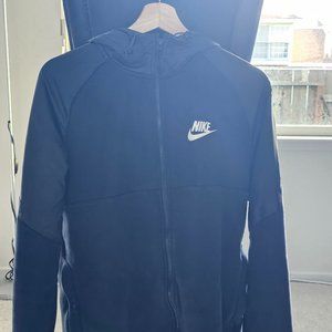 Nike Fleece Hoodie (M)